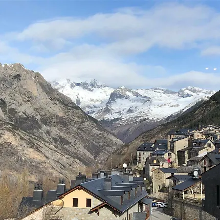 Inmocyma Naasara-cerler Διαμέρισμα